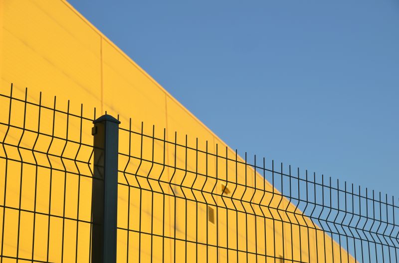 Steel Fence Construction in Kansas City, MO